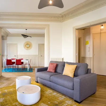Family - 3br 10p - Trocadero דירה *