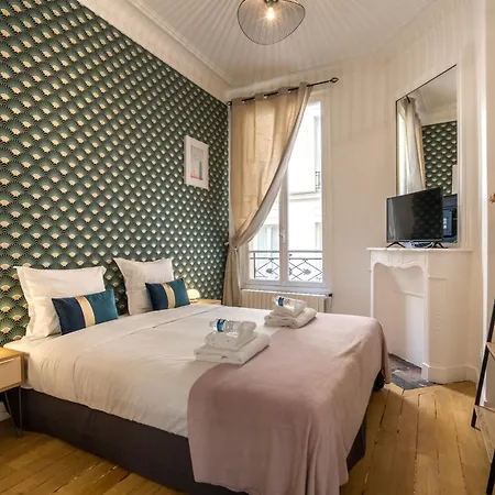Family - 3br 10p - Trocadero דירה פריז