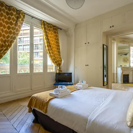 Family - 3br 10p - Trocadero * 巴黎