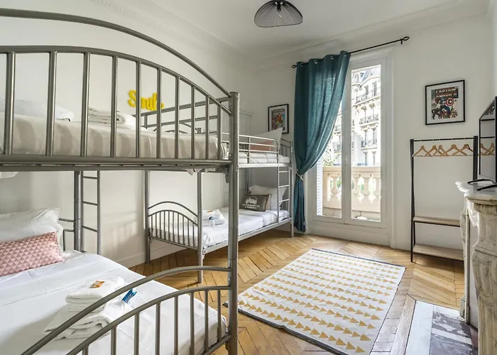 Family - 3br 10p - Trocadero *
